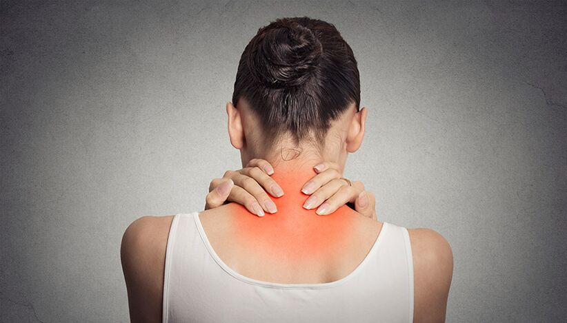Ostéochondrose cervicale, accompagnée de douleurs au cou